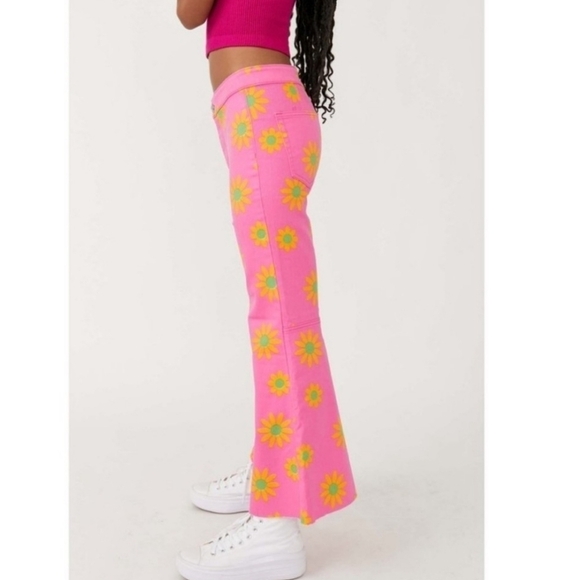 FREE PEOPLE YOUTHQUAKE PRINTED CROPS IN LIPSTICK COMBO•31 - Picture 3 of 9